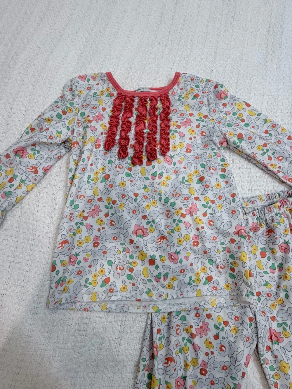 Girls' Floral Pink-Trim Long Sleeve Pajama Set